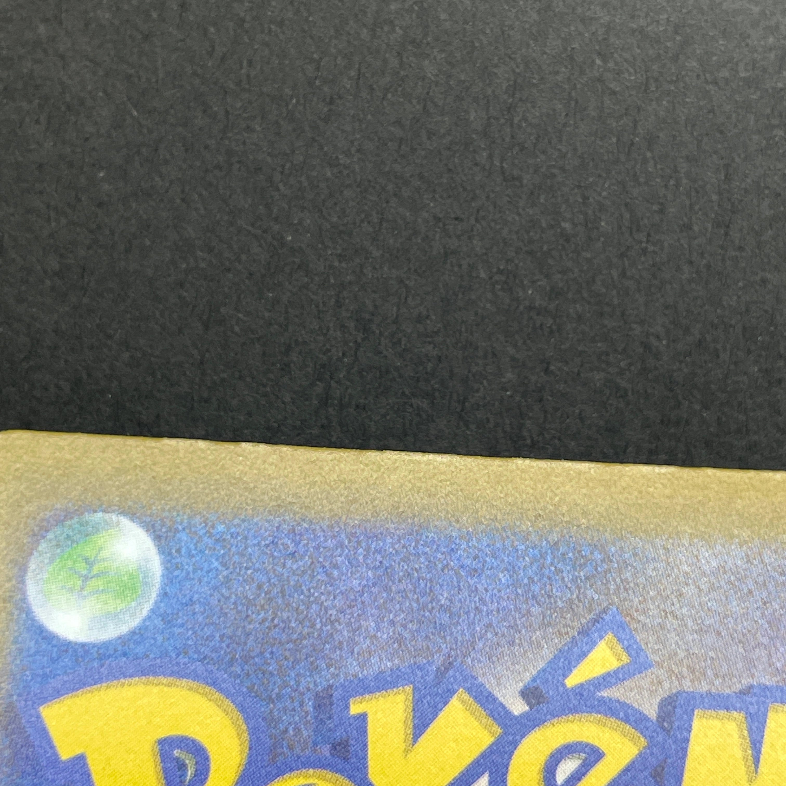 Sliggoo AR 093/083 Pokemon card Ninja Spinner M4 (1.NM)